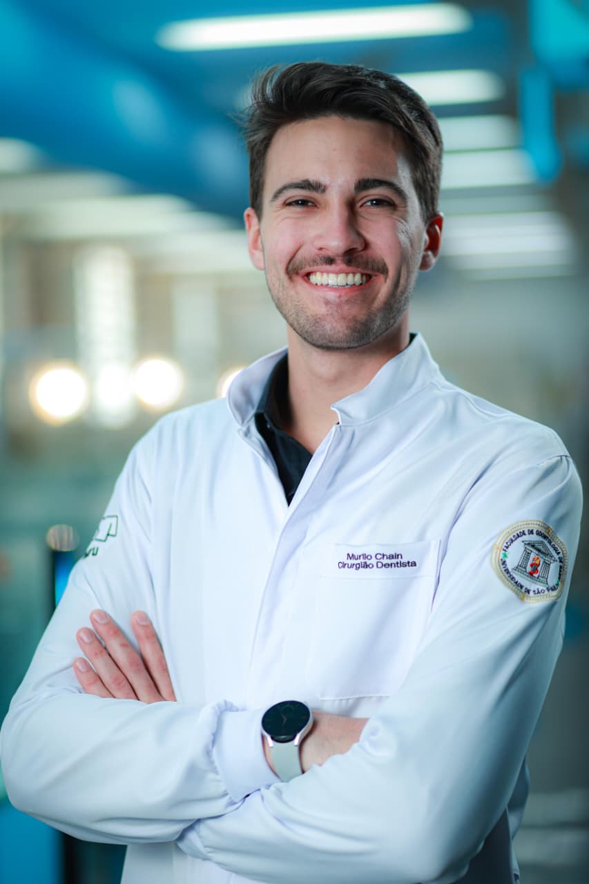 Dr. Murilo Chain, cirurgião-dentista da Odonto Chain